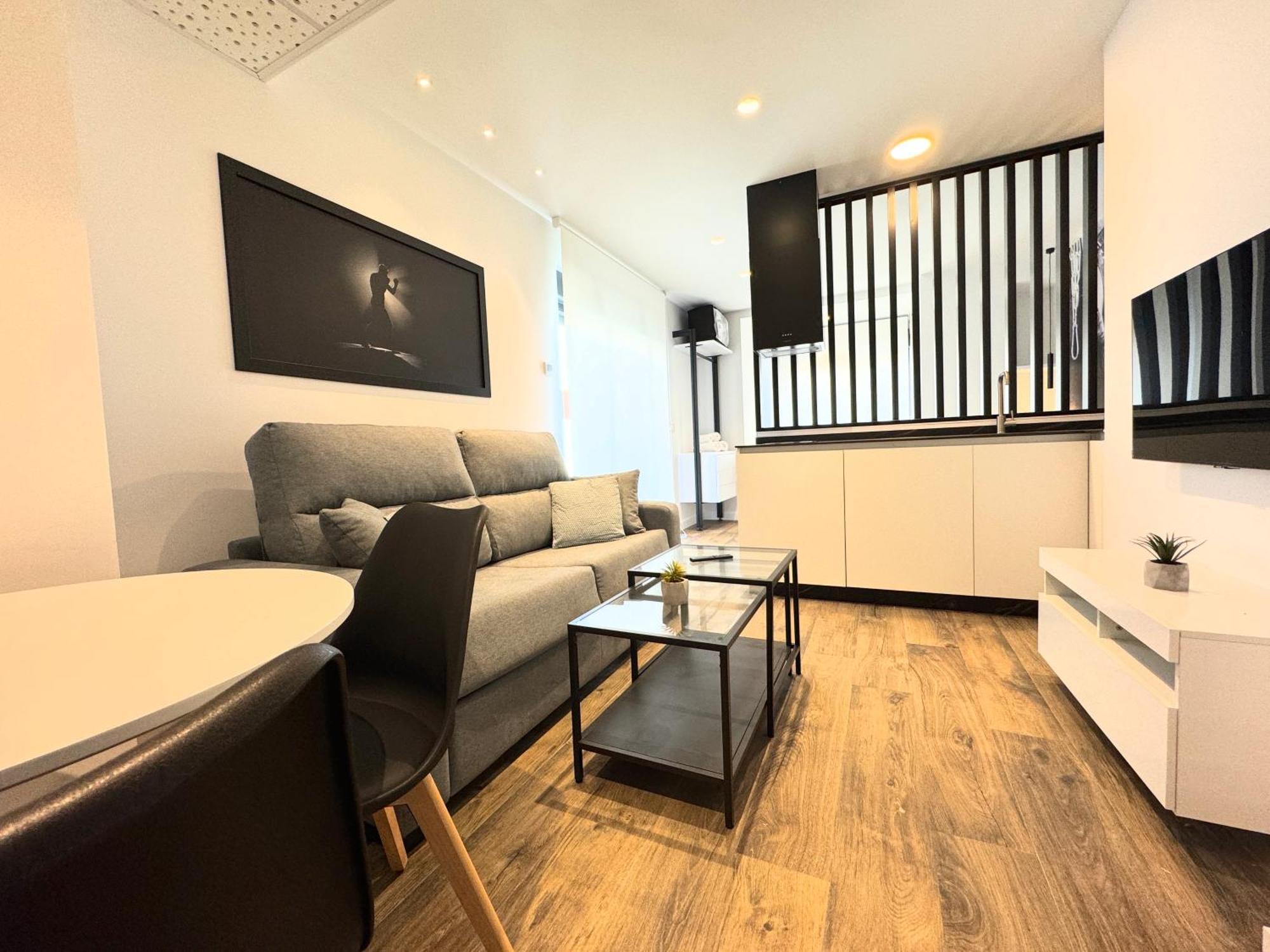 Apartamentos Turisticos Identia Sport Leon Exterior photo